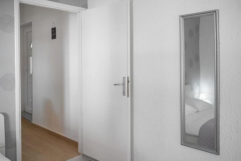 Sunshine Apartment Sovlje Tribalj エクステリア 写真